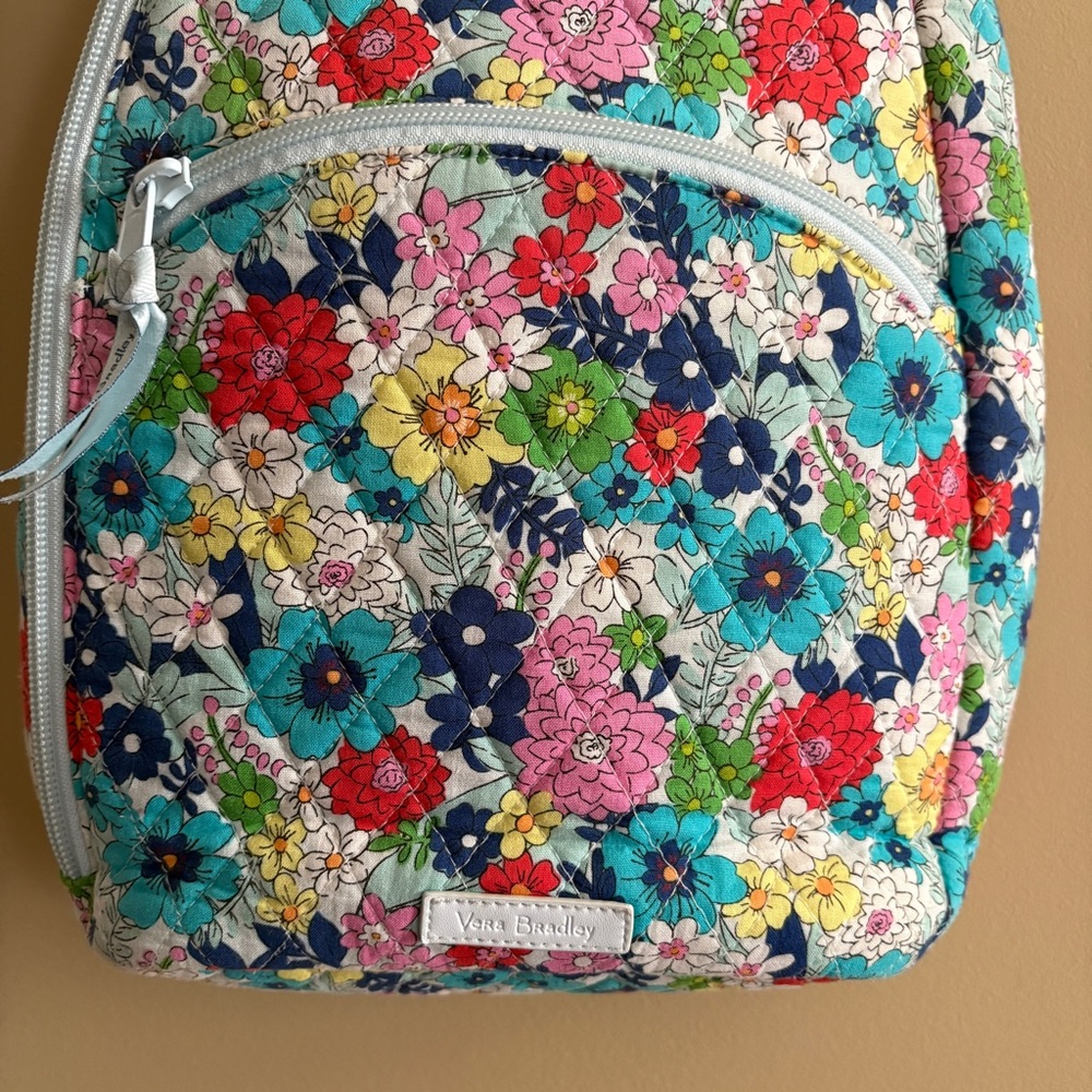 Vera Bradley Essential Compact Sling Bag Far Out Floral - Picture 3 of 6